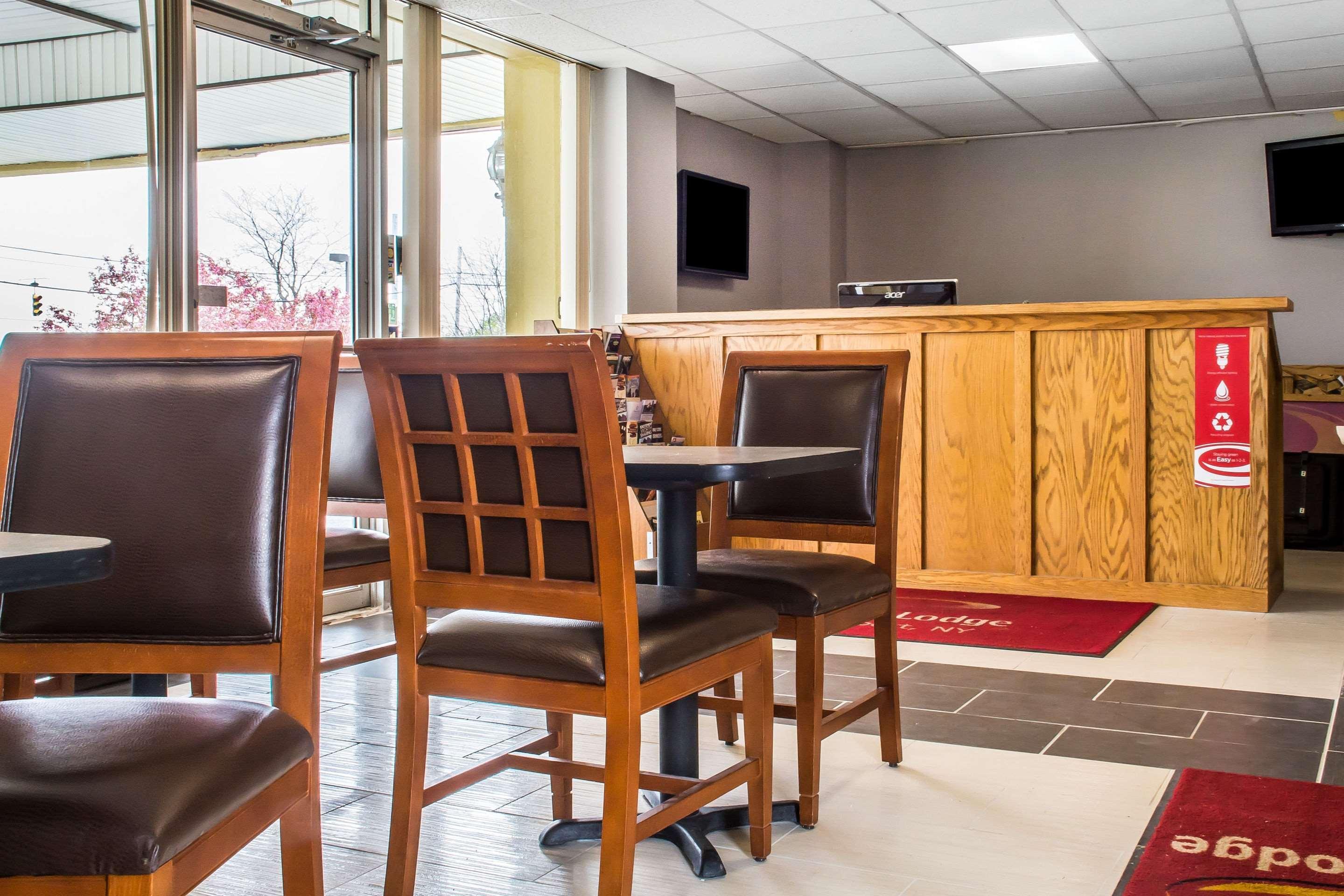 Brockport Econo Lodge מראה חיצוני תמונה