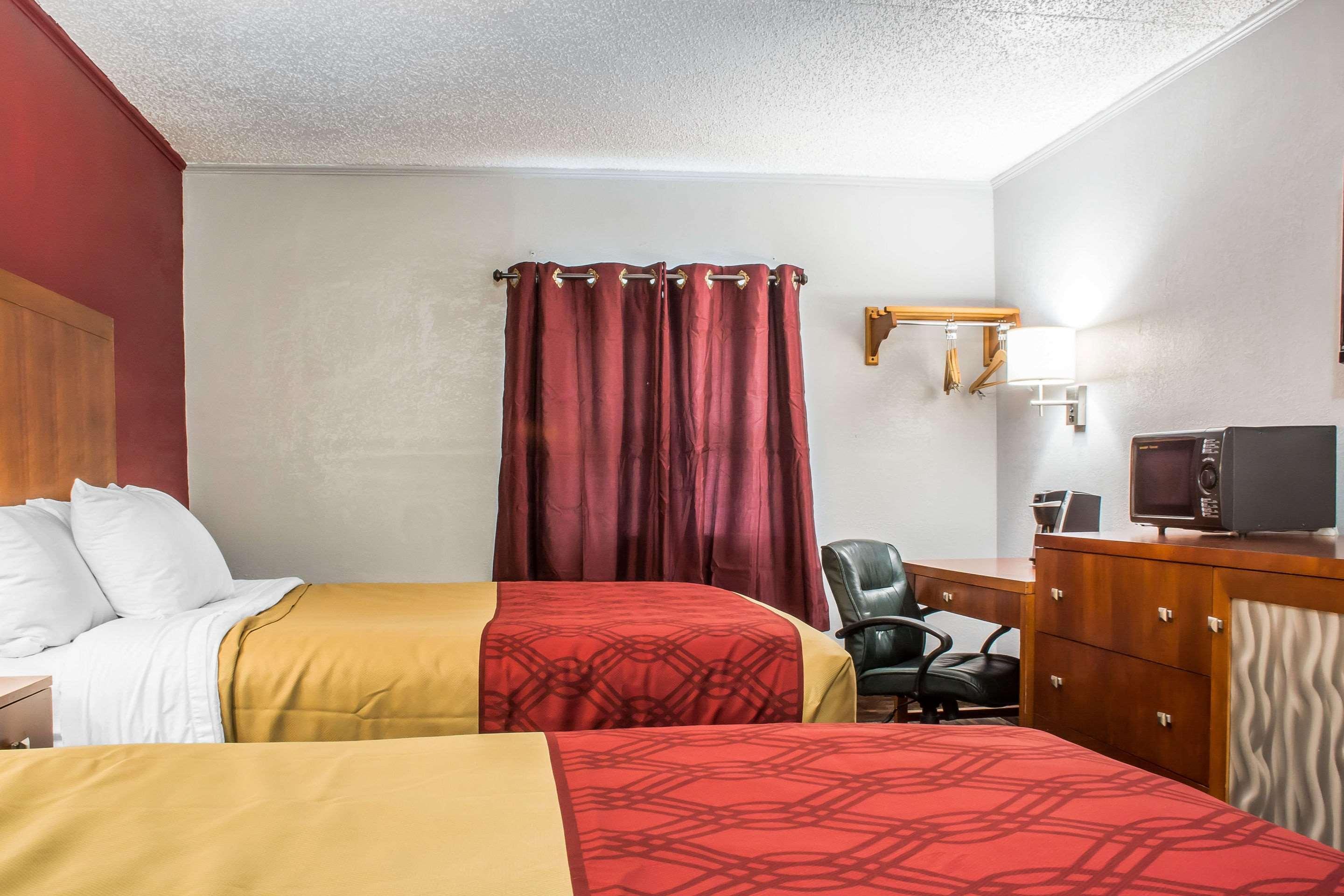 Brockport Econo Lodge מראה חיצוני תמונה