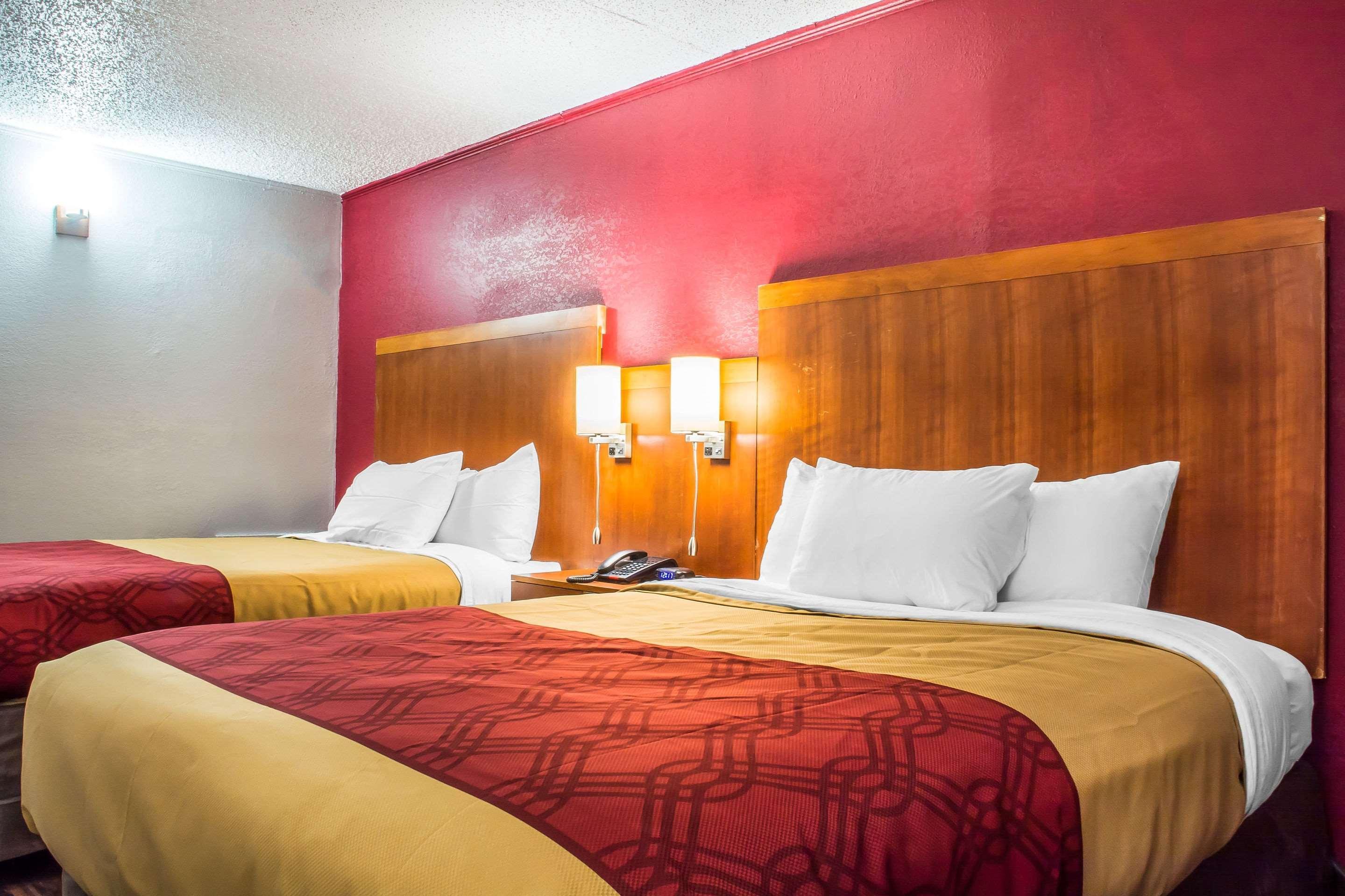 Brockport Econo Lodge מראה חיצוני תמונה