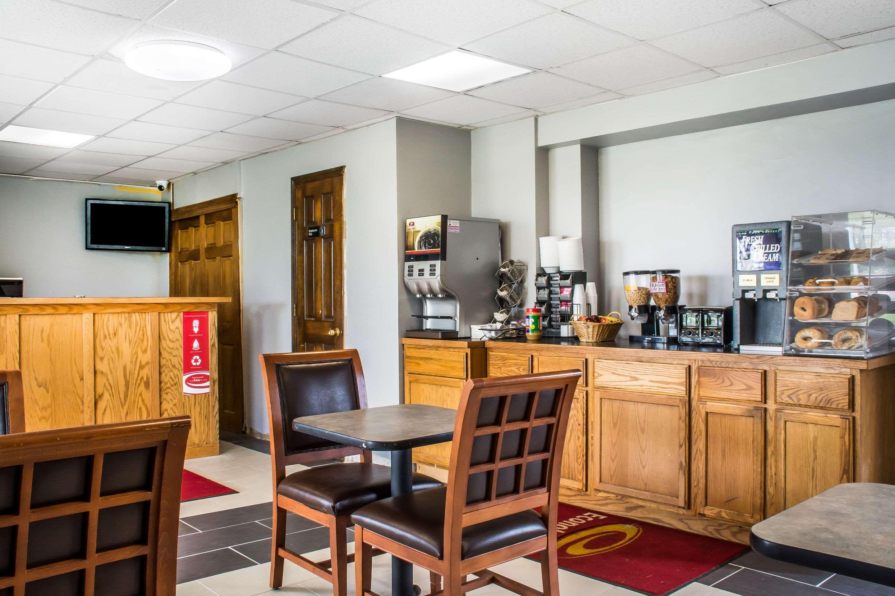 Brockport Econo Lodge מראה חיצוני תמונה