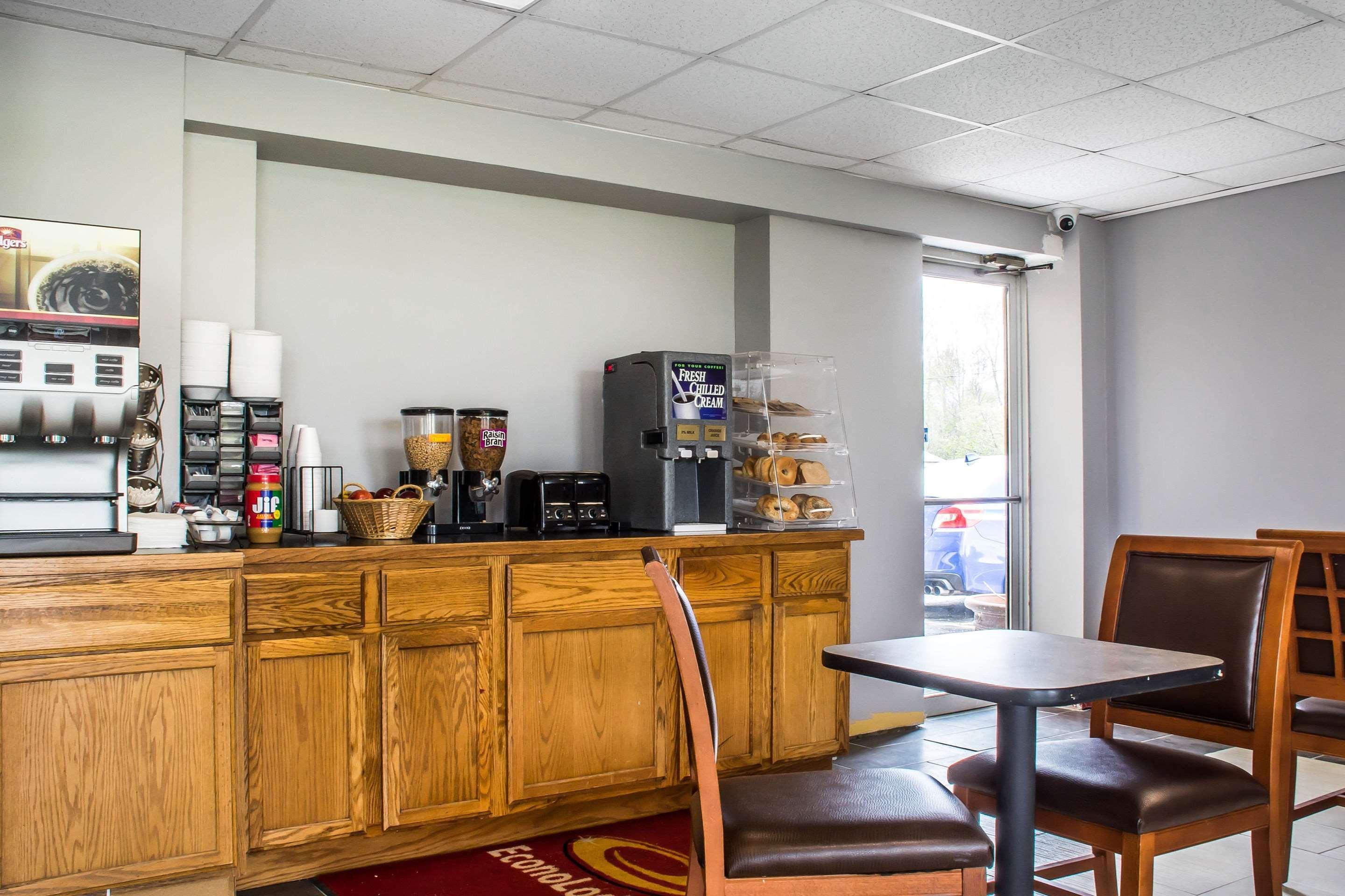 Brockport Econo Lodge מראה חיצוני תמונה
