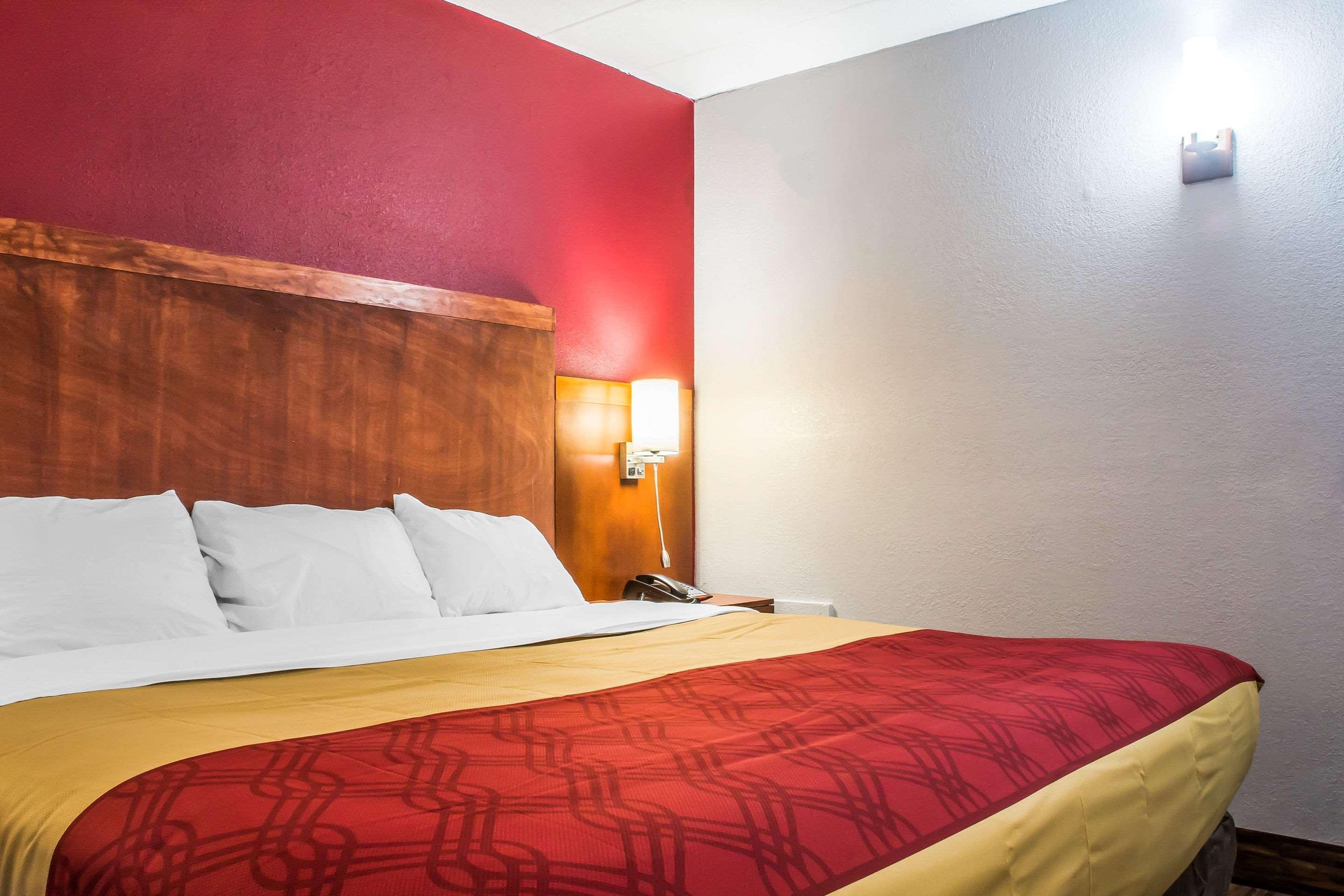 Brockport Econo Lodge מראה חיצוני תמונה