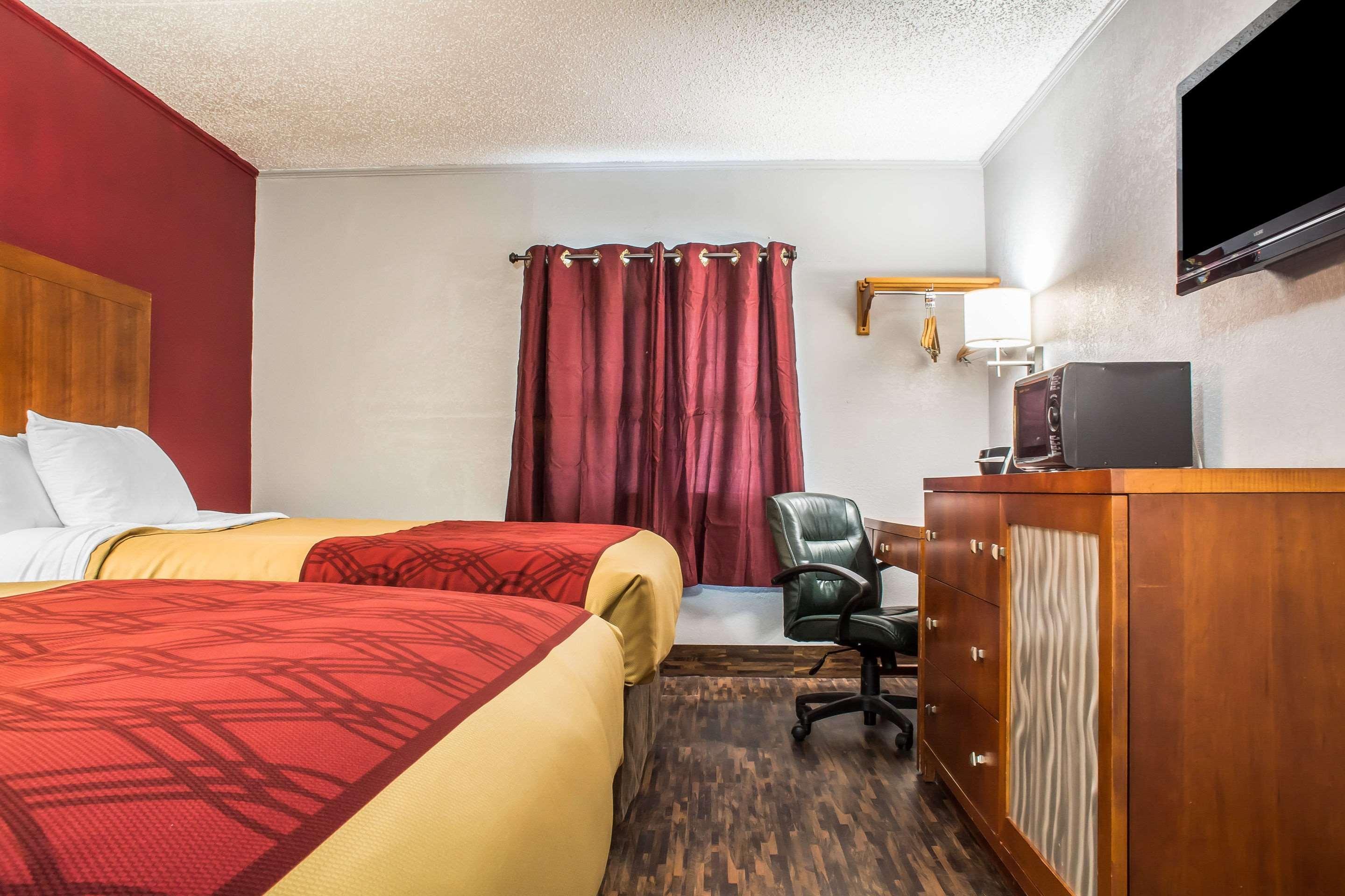 Brockport Econo Lodge מראה חיצוני תמונה